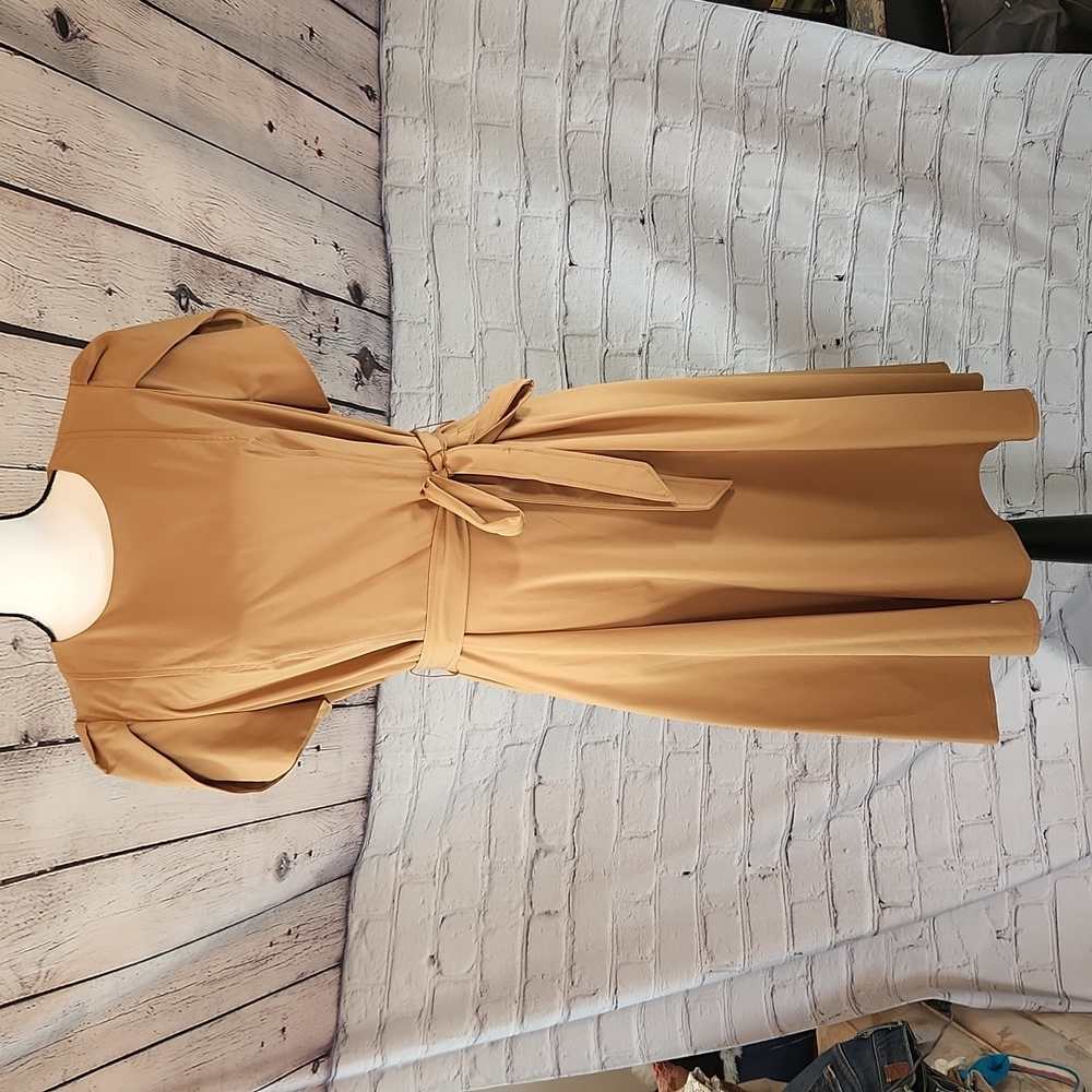 NWT Clavin Klein women's midi dress